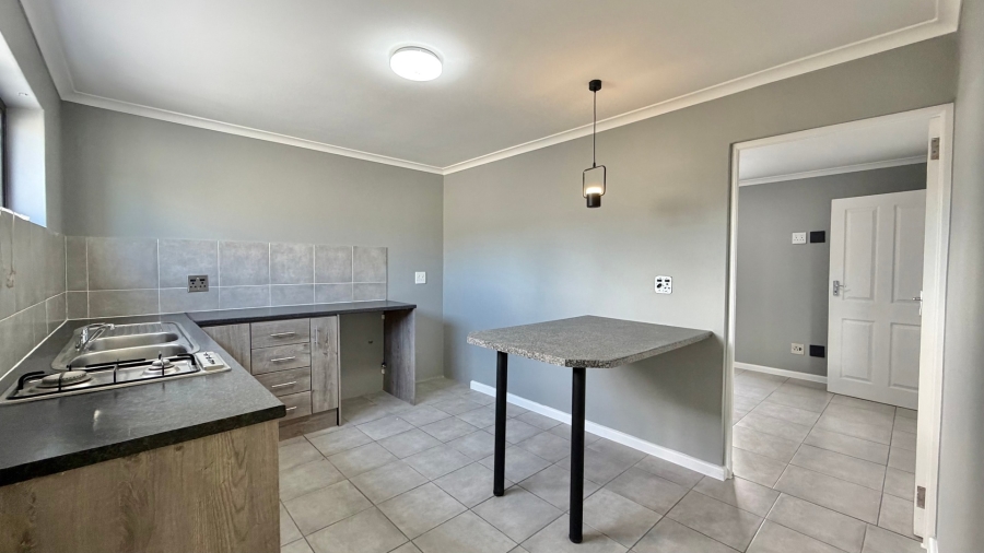 5 Bedroom Property for Sale in Strand Central Western Cape